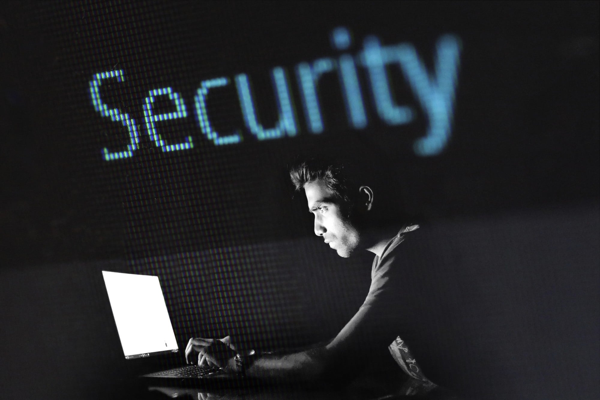 Stay Safe 5 Things to Look for in Business Security Systems